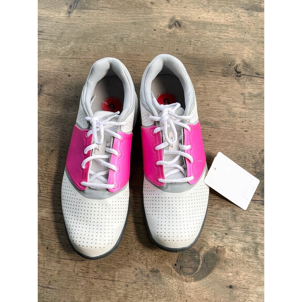 Nike Women's Embellish Lunarlon pink and white women size 8
